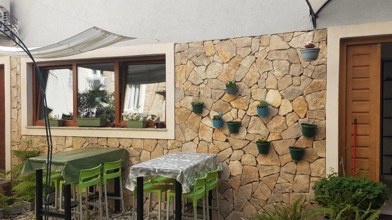 شيبينيك Hostel Mare المظهر الخارجي الصورة