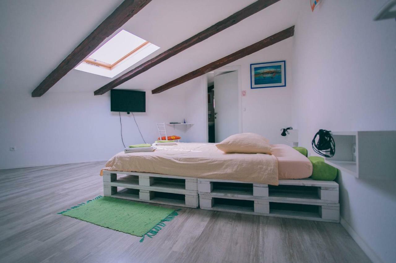شيبينيك Hostel Mare المظهر الخارجي الصورة